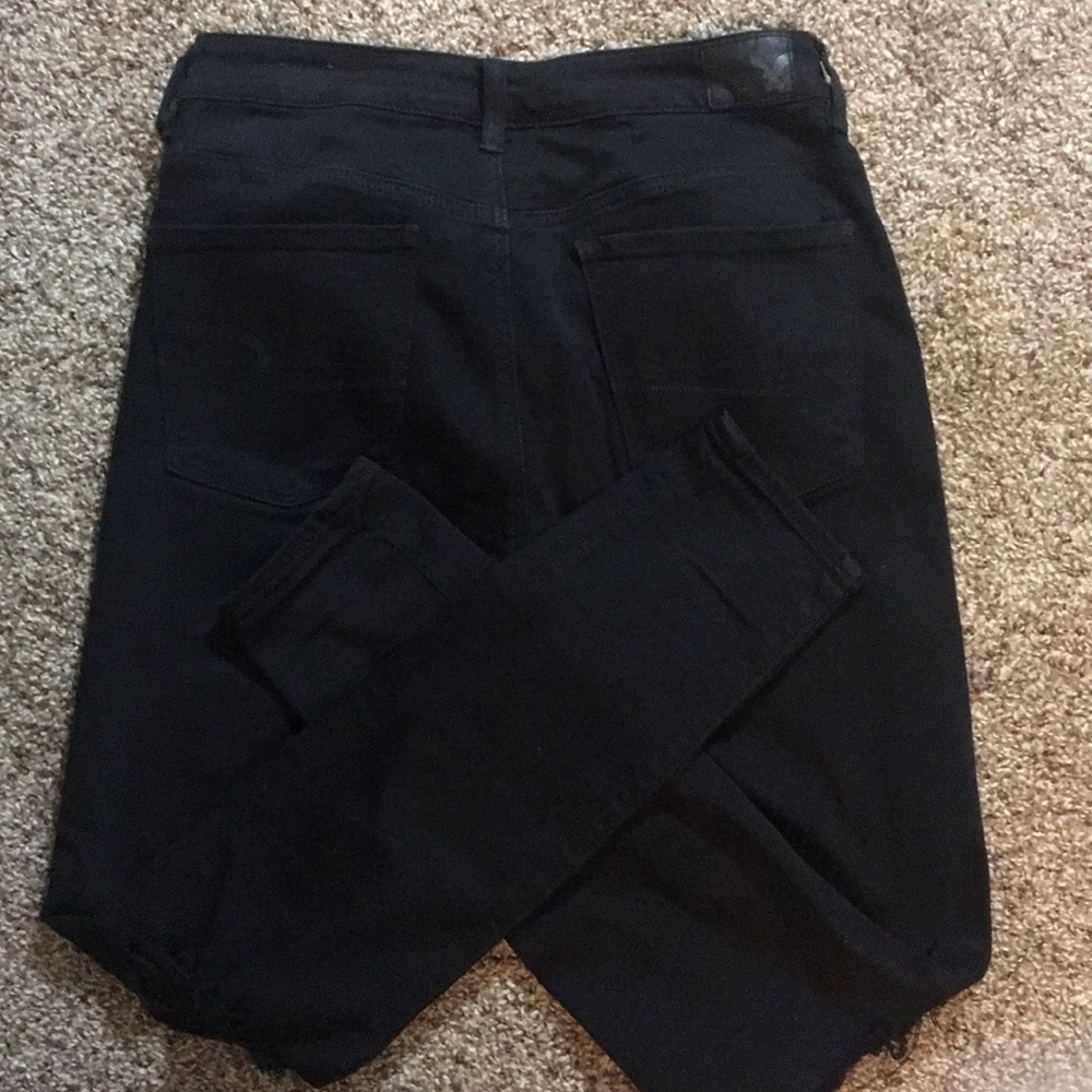 American Eagle Hi-Rise Distressed Black Jegging